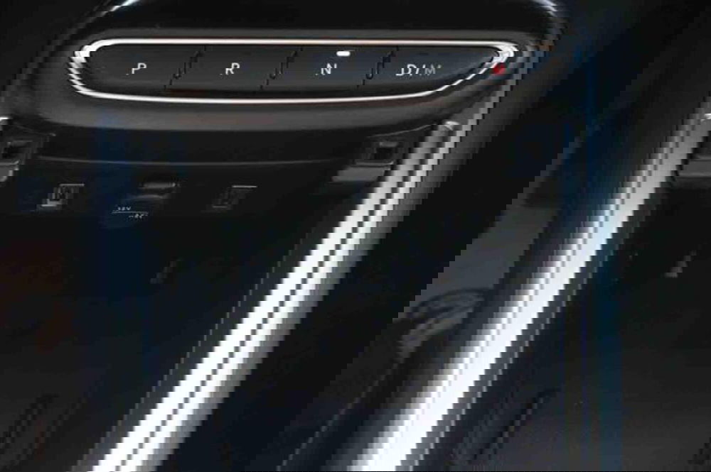 Jeep Avenger nuova a Torino (18)