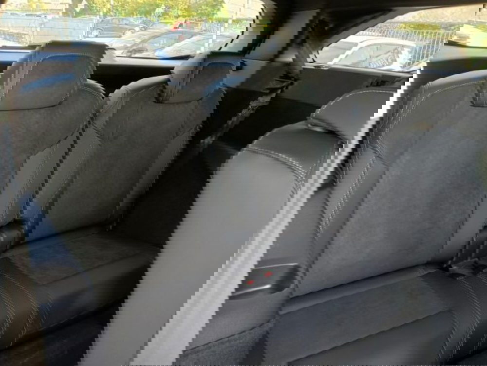 Peugeot 5008 nuova a Brescia (15)