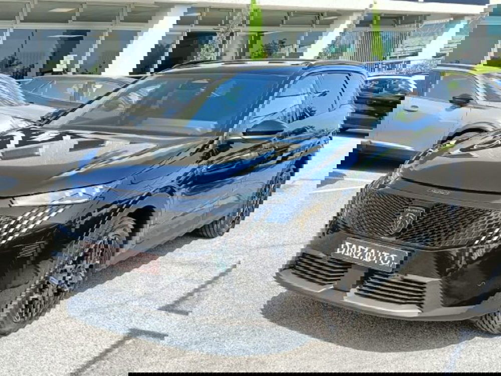 Peugeot 5008 nuova a Brescia