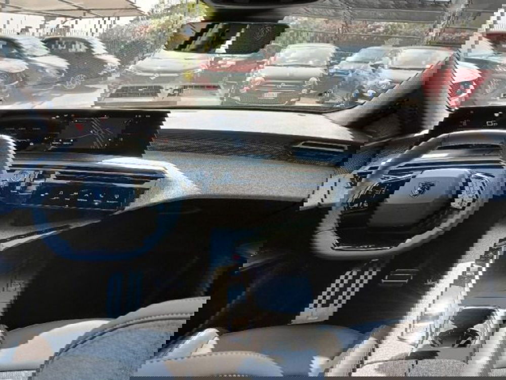 Peugeot 5008 nuova a Brescia (11)