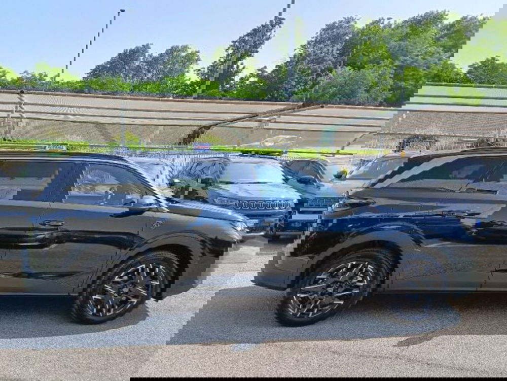 Peugeot 5008 nuova a Brescia (4)