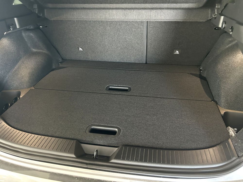 Nissan Qashqai nuova a Ferrara (14)
