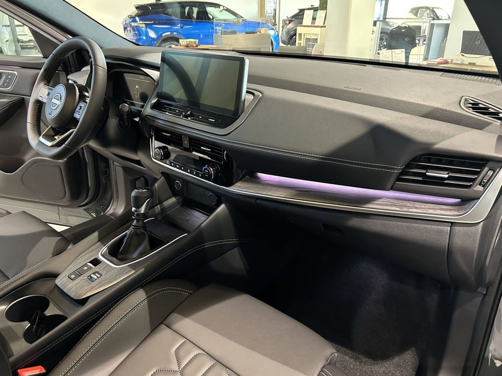 Nissan Qashqai nuova a Ferrara (12)