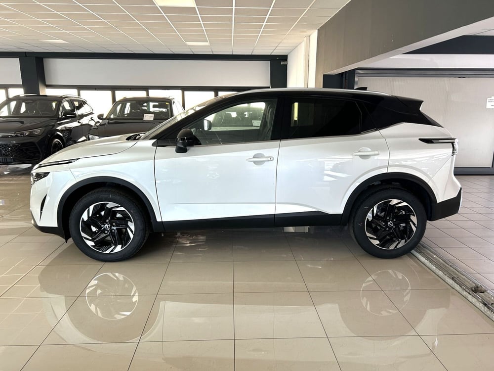 Nissan Qashqai nuova a Ferrara (6)