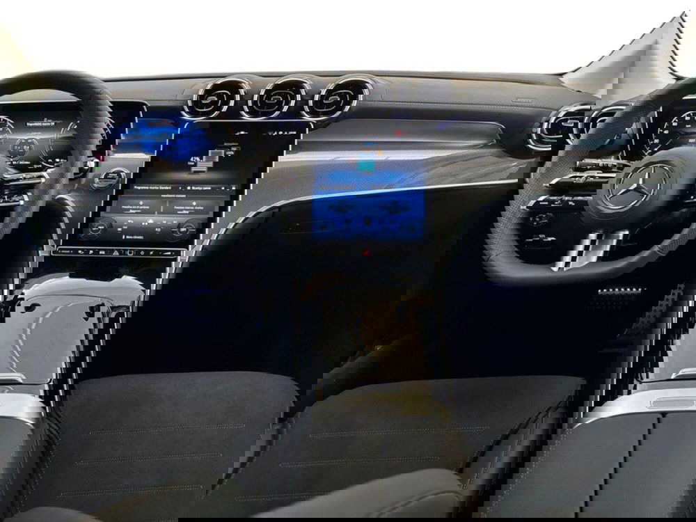 Mercedes-Benz GLC SUV nuova a Rimini (11)