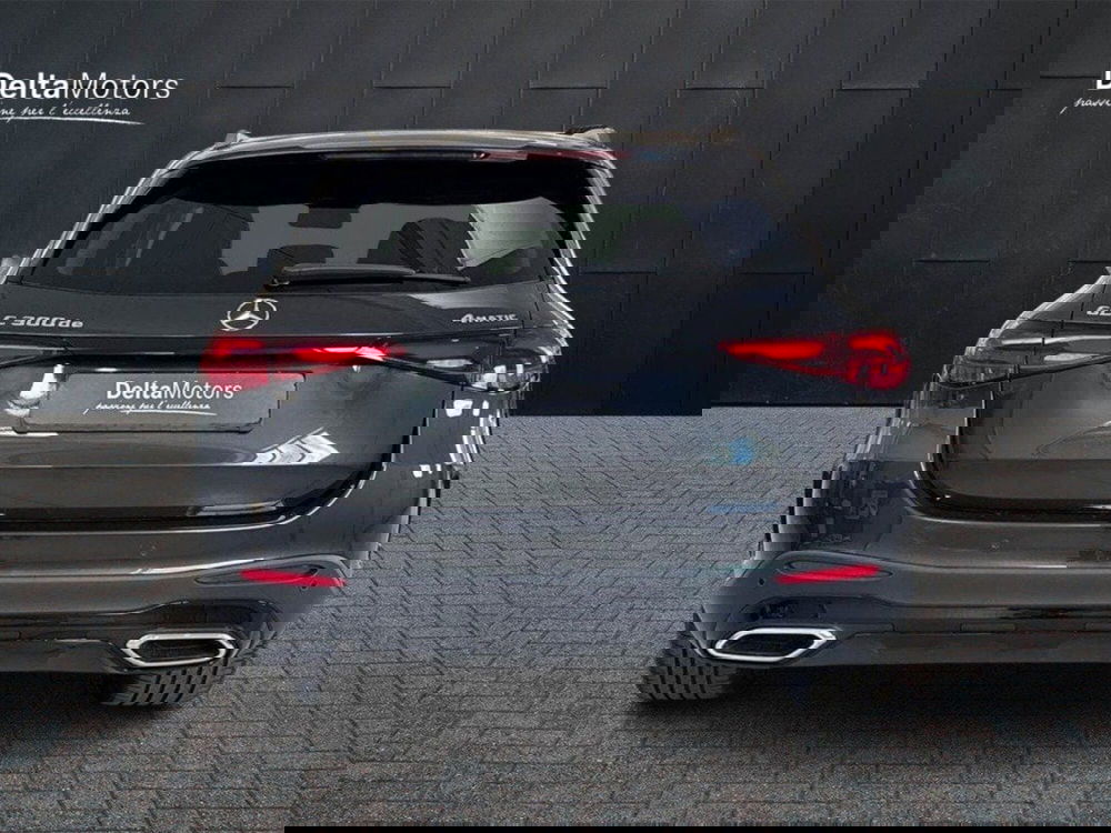 Mercedes-Benz GLC SUV nuova a Rimini (5)