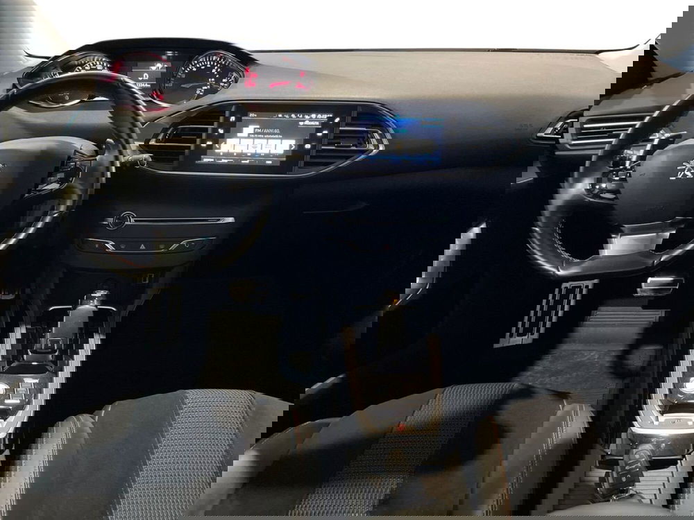 Peugeot 308 usata a Salerno (11)
