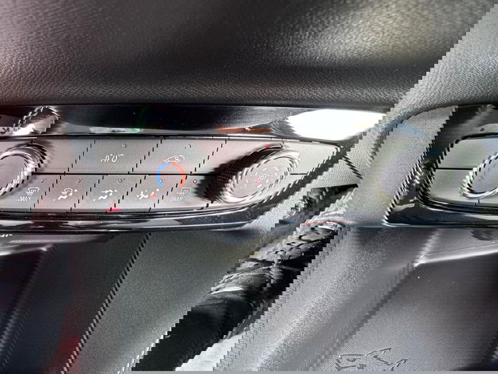 Opel Corsa nuova a Frosinone (14)