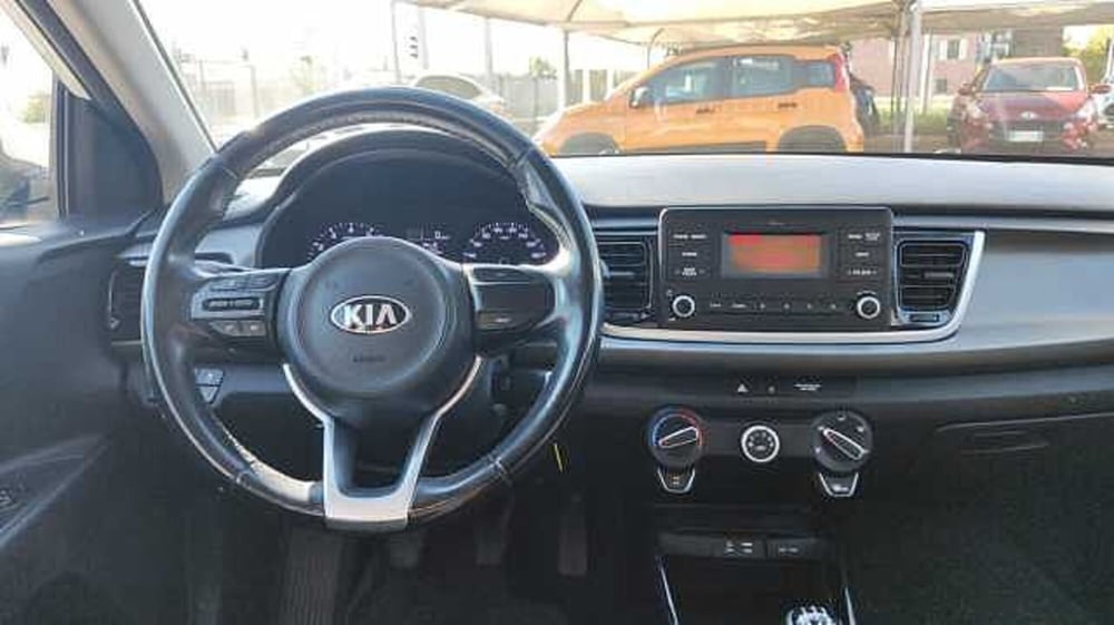 Kia Rio usata a Firenze (20)