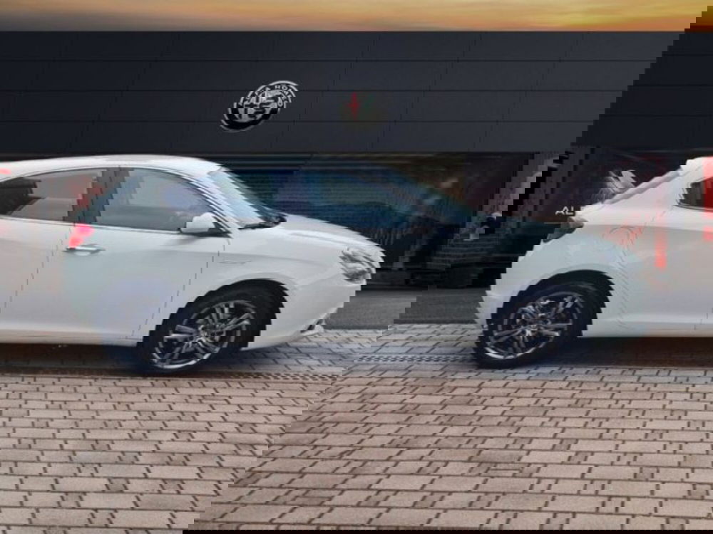 Alfa Romeo Giulietta usata a Monza e Brianza (4)