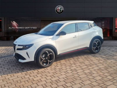 Alfa Romeo Junior 1.2 ibrida Speciale 145cv edct6 nuova a Monza
