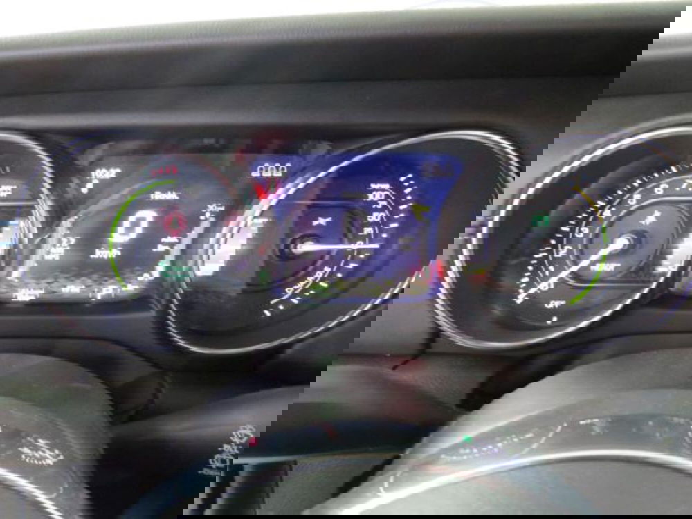 Jeep Wrangler Unlimited nuova a Lodi (12)