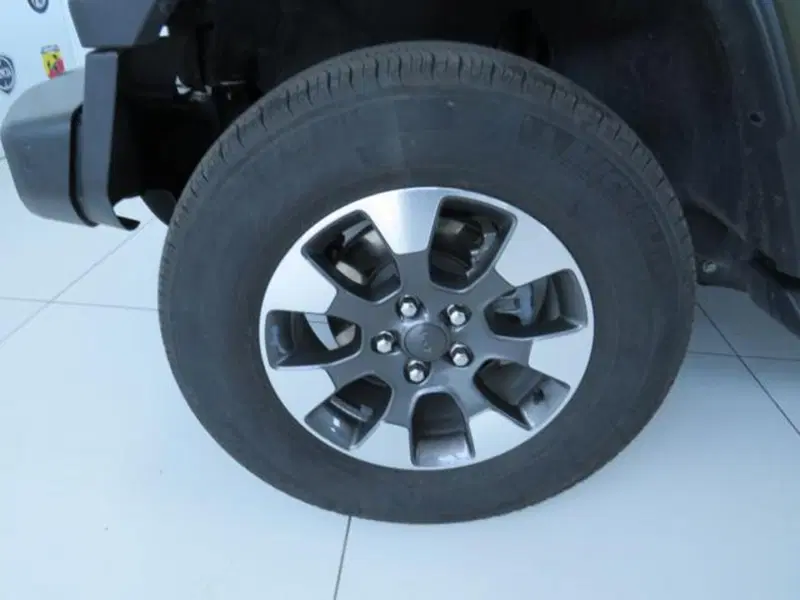 Jeep Wrangler Unlimited usata a Lodi (14)