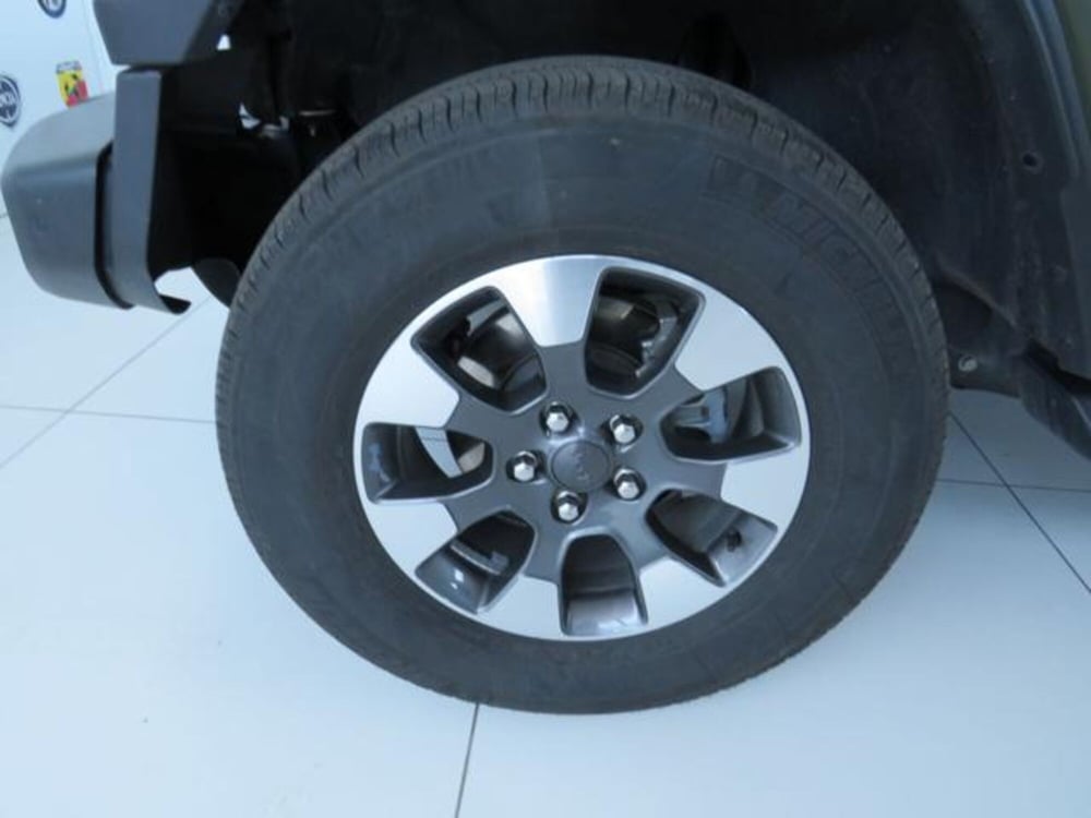 Jeep Wrangler Unlimited usata a Lodi (14)
