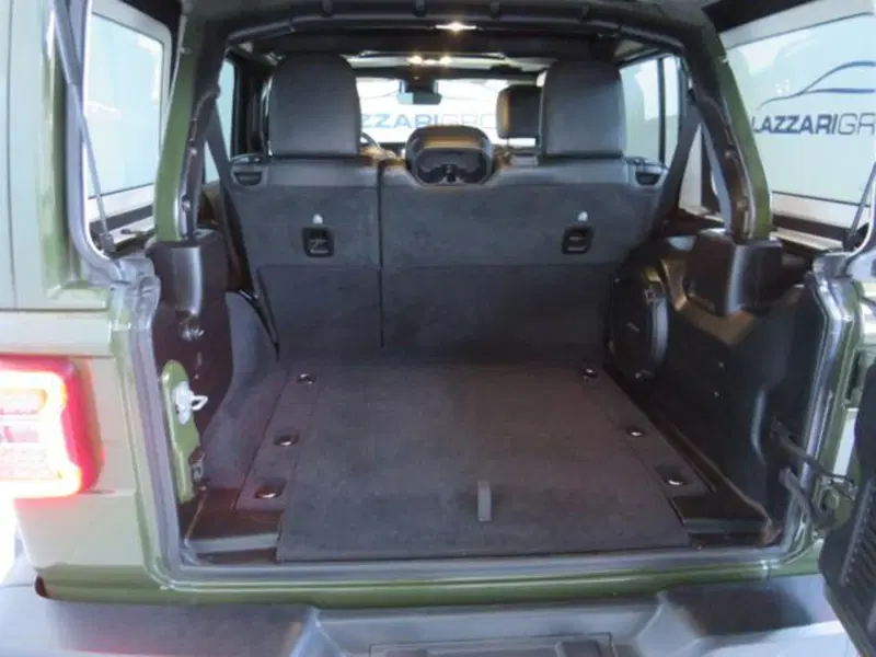 Jeep Wrangler Unlimited usata a Lodi (9)
