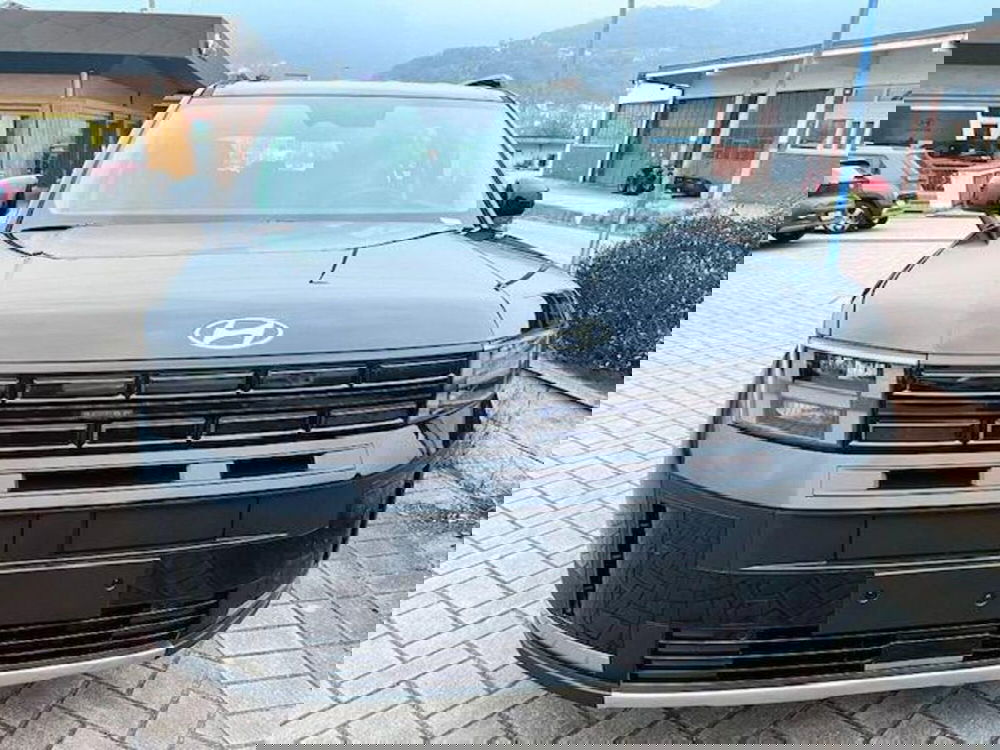 Hyundai Santa Fe nuova a Verbano Cusio Ossola (2)