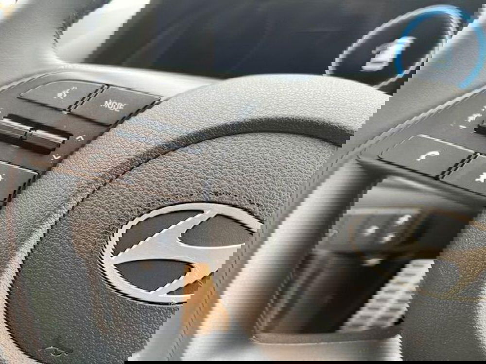 Hyundai Bayon nuova a Verbano Cusio Ossola (13)