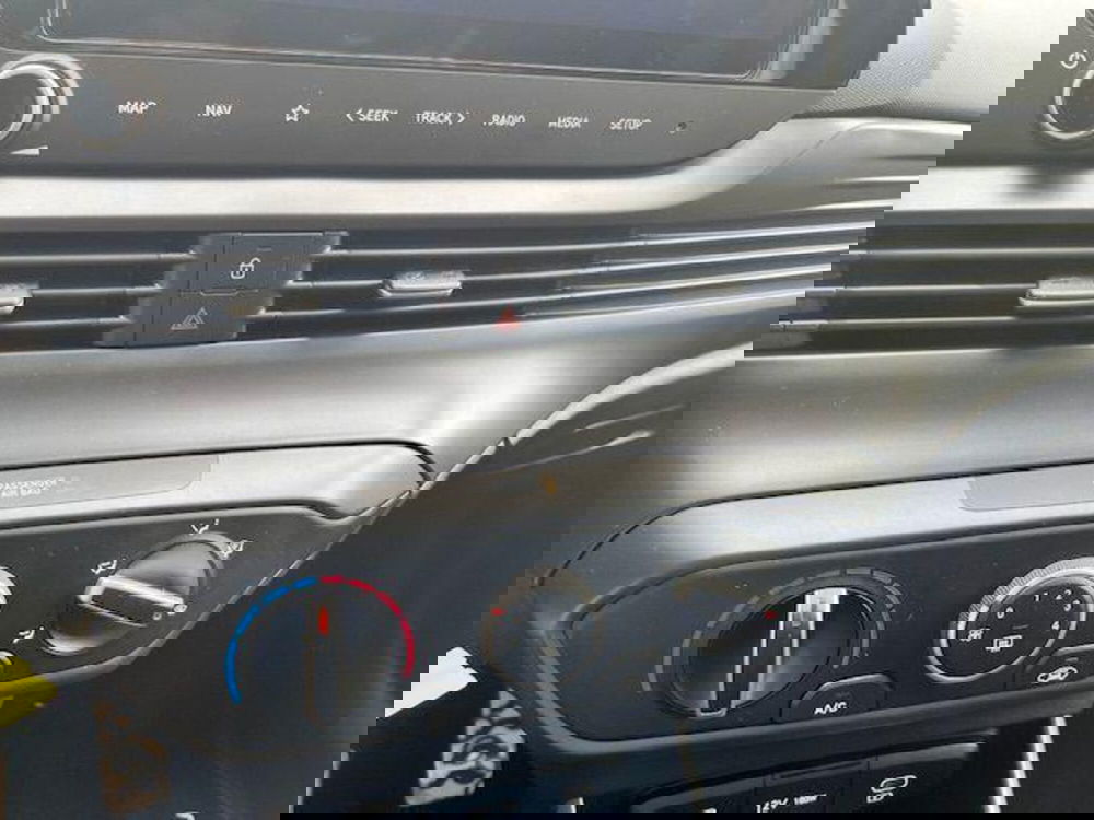 Hyundai Bayon nuova a Verbano Cusio Ossola (17)