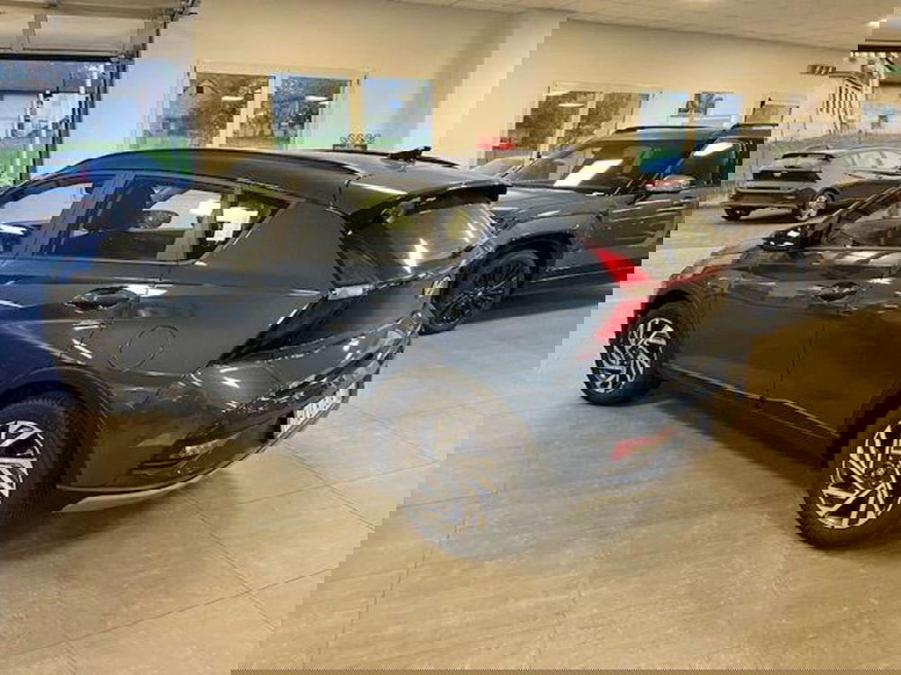 Hyundai Bayon nuova a Verbano Cusio Ossola (6)