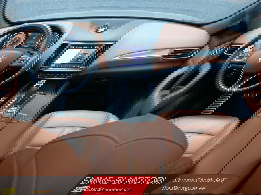 Maserati Levante usata a Monza e Brianza (9)