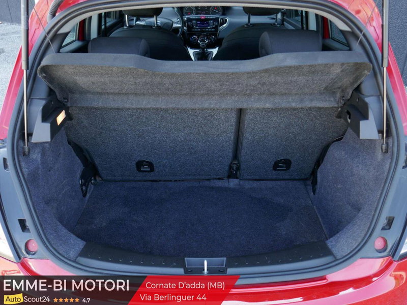 Lancia Ypsilon usata a Monza e Brianza (10)