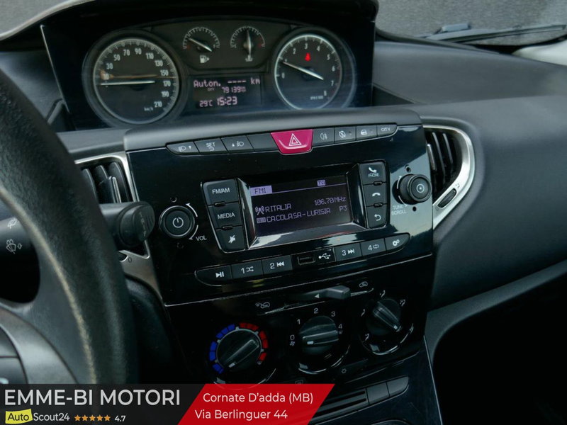 Lancia Ypsilon usata a Monza e Brianza (13)