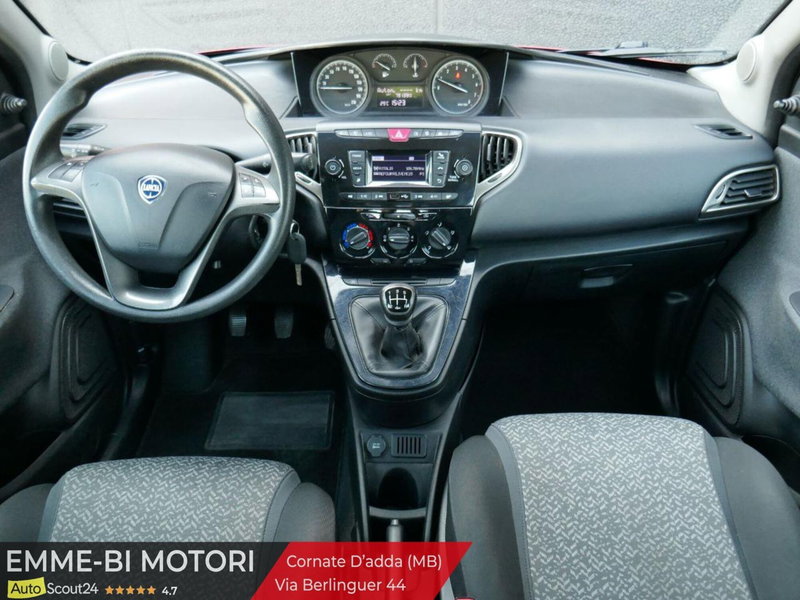 Lancia Ypsilon usata a Monza e Brianza (9)
