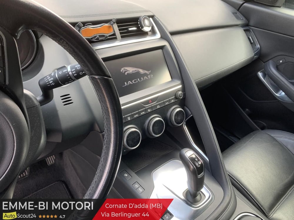 Jaguar E-Pace usata a Monza e Brianza (6)