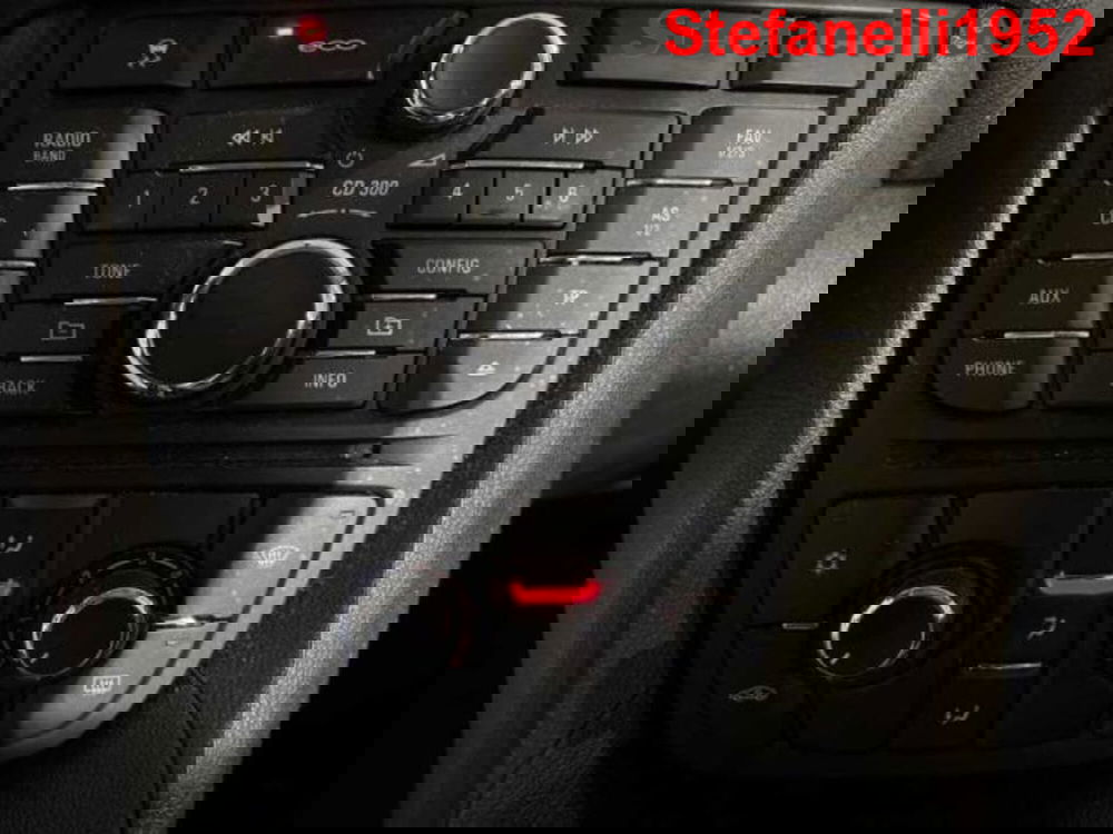 Opel Meriva usata a Bologna (17)