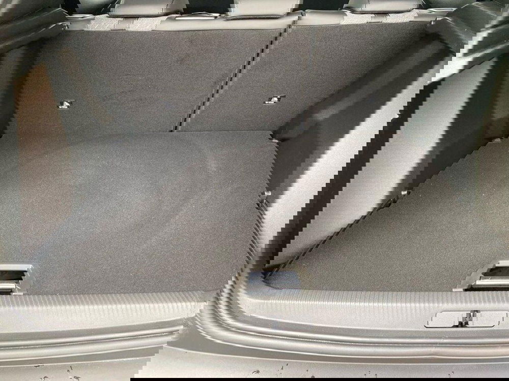 Peugeot 2008 nuova a Torino (9)