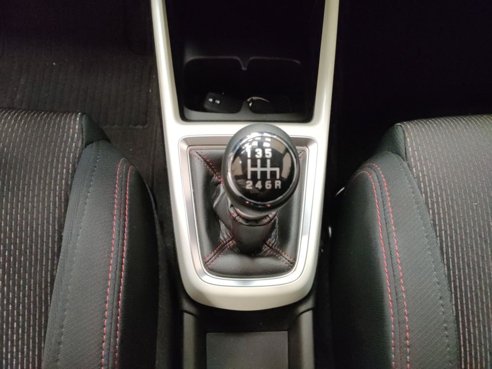 Suzuki Swift nuova a Teramo (16)