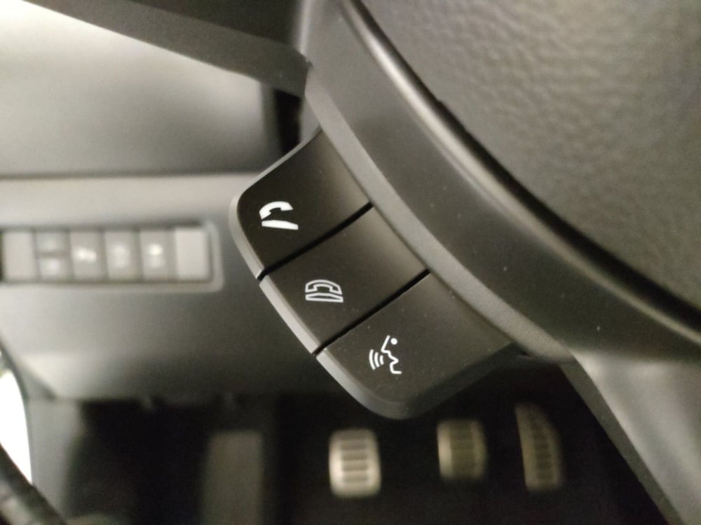Suzuki Swift nuova a Teramo (17)