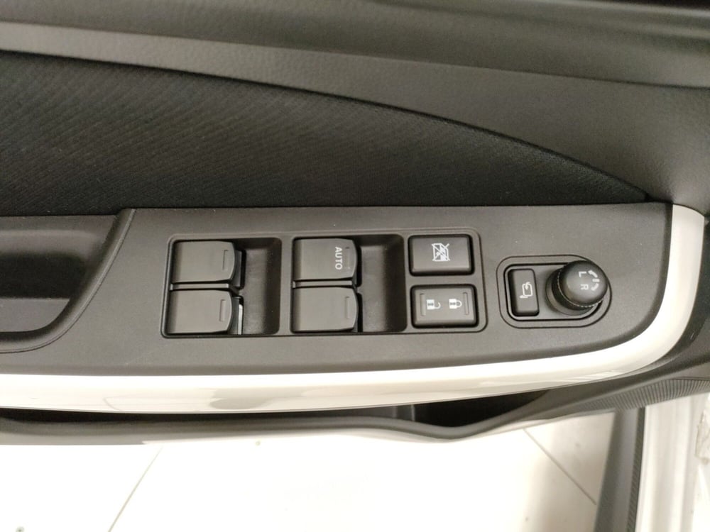 Suzuki Swift nuova a Teramo (20)