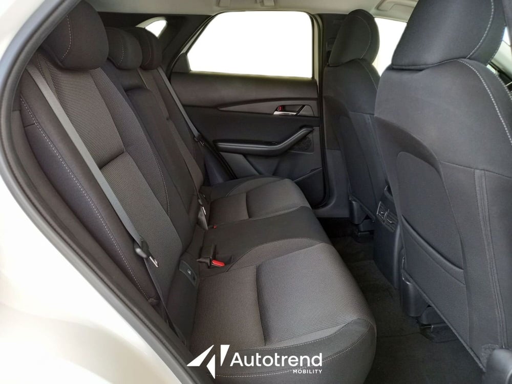 Mazda CX-30 usata a Bari (18)