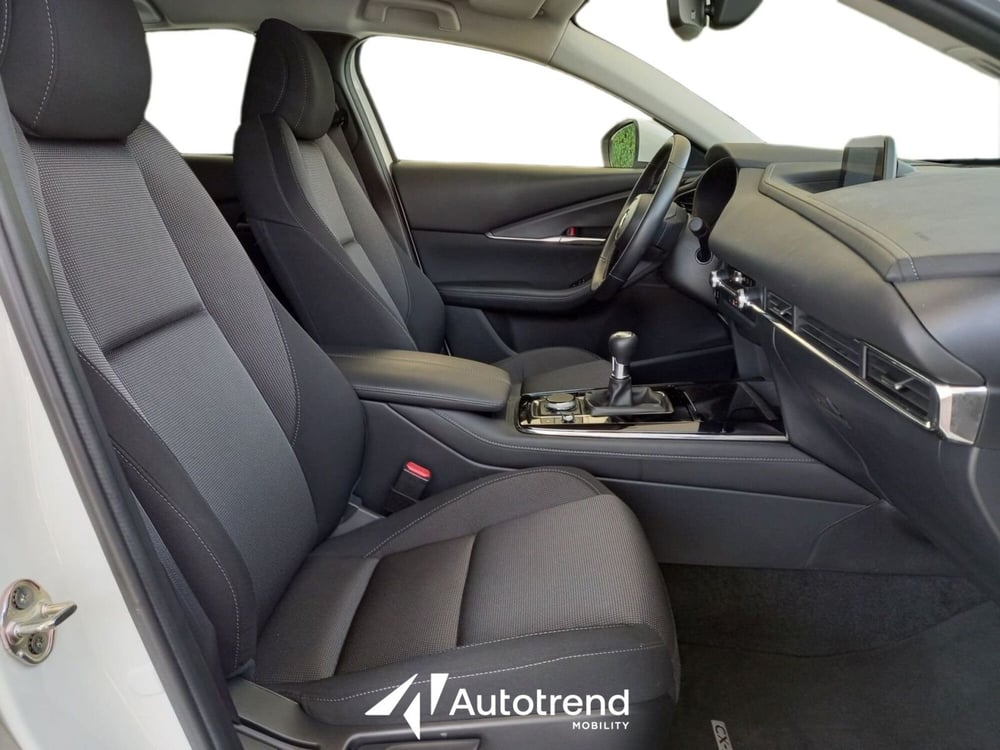 Mazda CX-30 usata a Bari (7)