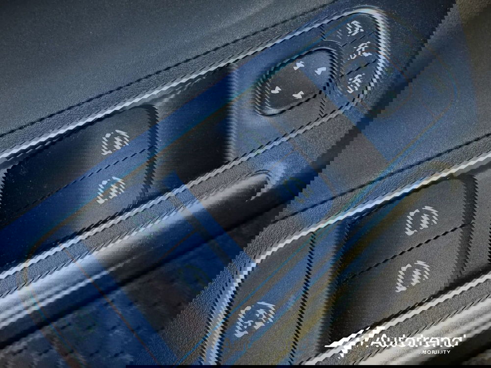 Mercedes-Benz Classe B usata a Bari (11)