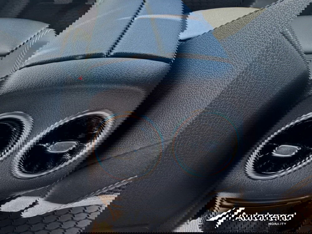 Mercedes-Benz Classe B usata a Bari (14)