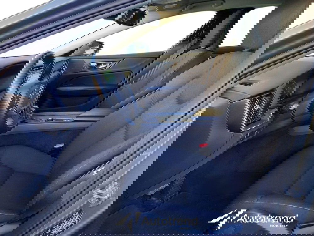 Volvo V60 usata a Bari (5)