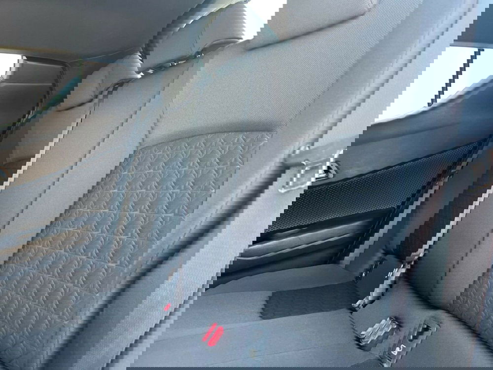 Toyota Toyota C-HR usata a Sondrio (12)