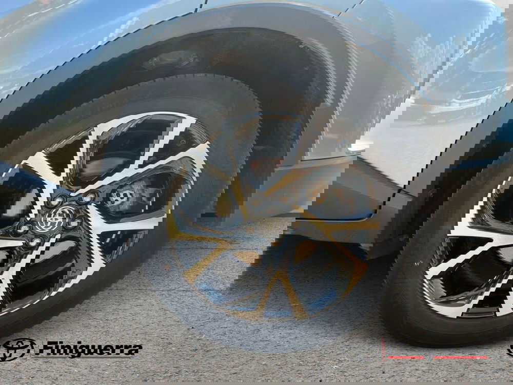 Toyota Toyota C-HR usata a Sondrio (8)