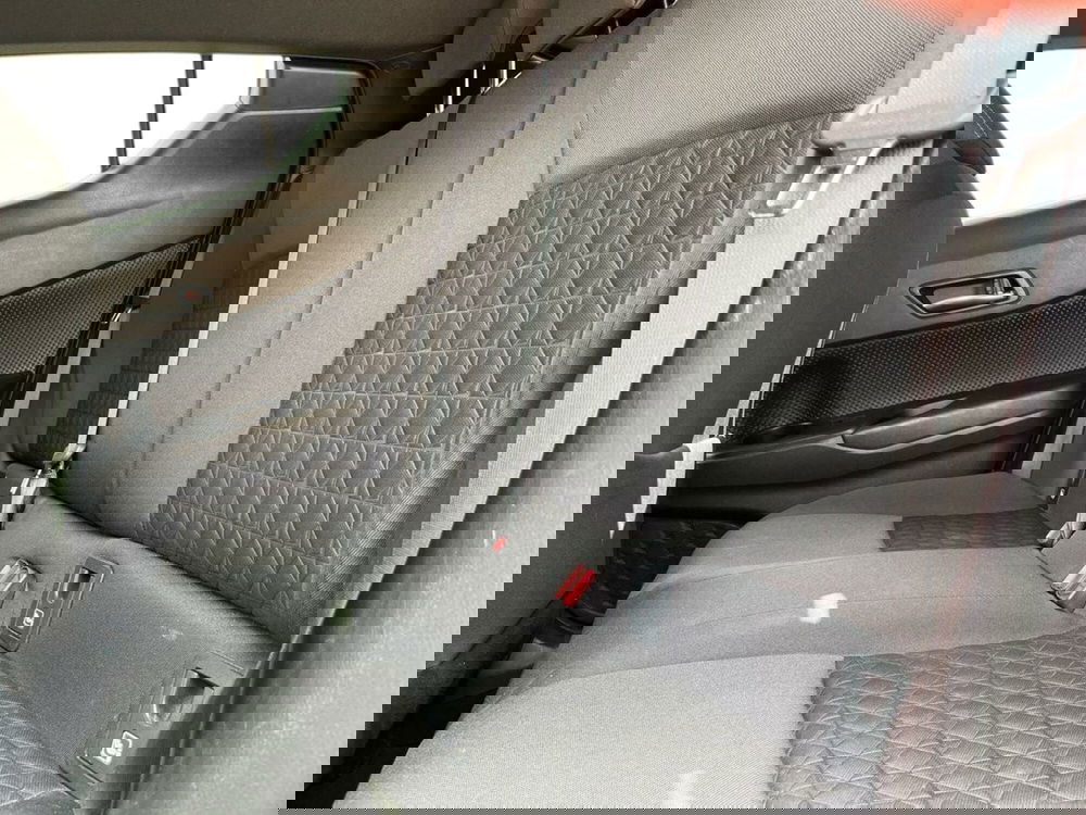 Toyota Toyota C-HR usata a Sondrio (11)