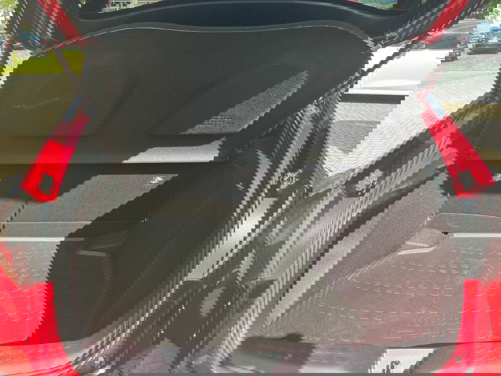 Toyota Toyota C-HR usata a Sondrio (12)