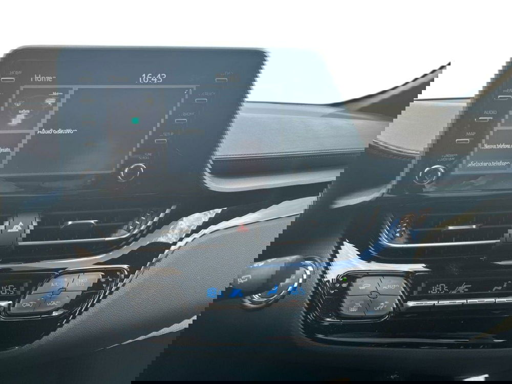 Toyota Toyota C-HR usata a Sondrio (13)