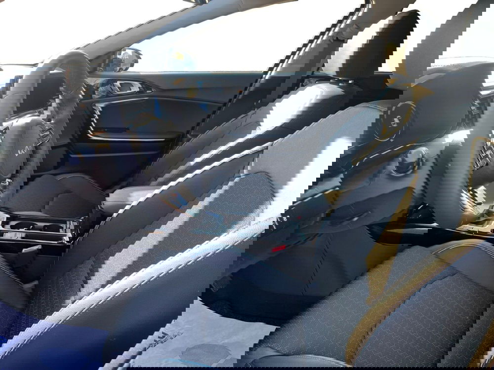 Kia XCeed nuova a Modena (9)
