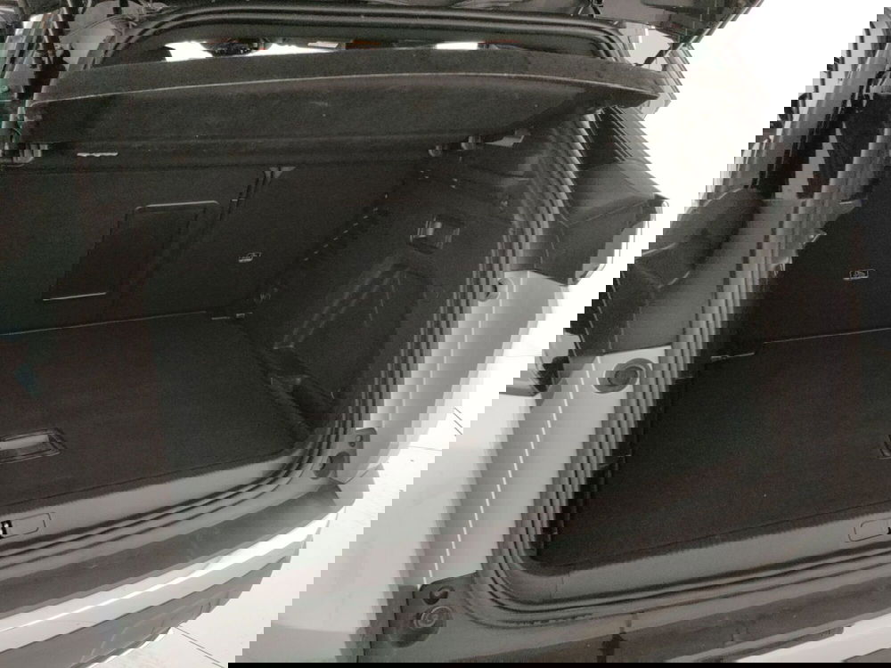 Peugeot 3008 usata a Caserta (8)