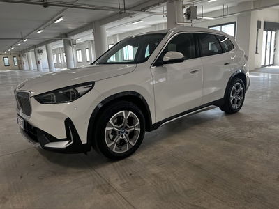 BMW X1 iX1 edrive 20 Limited Edition X-Line del 2025 usata a Moncalieri