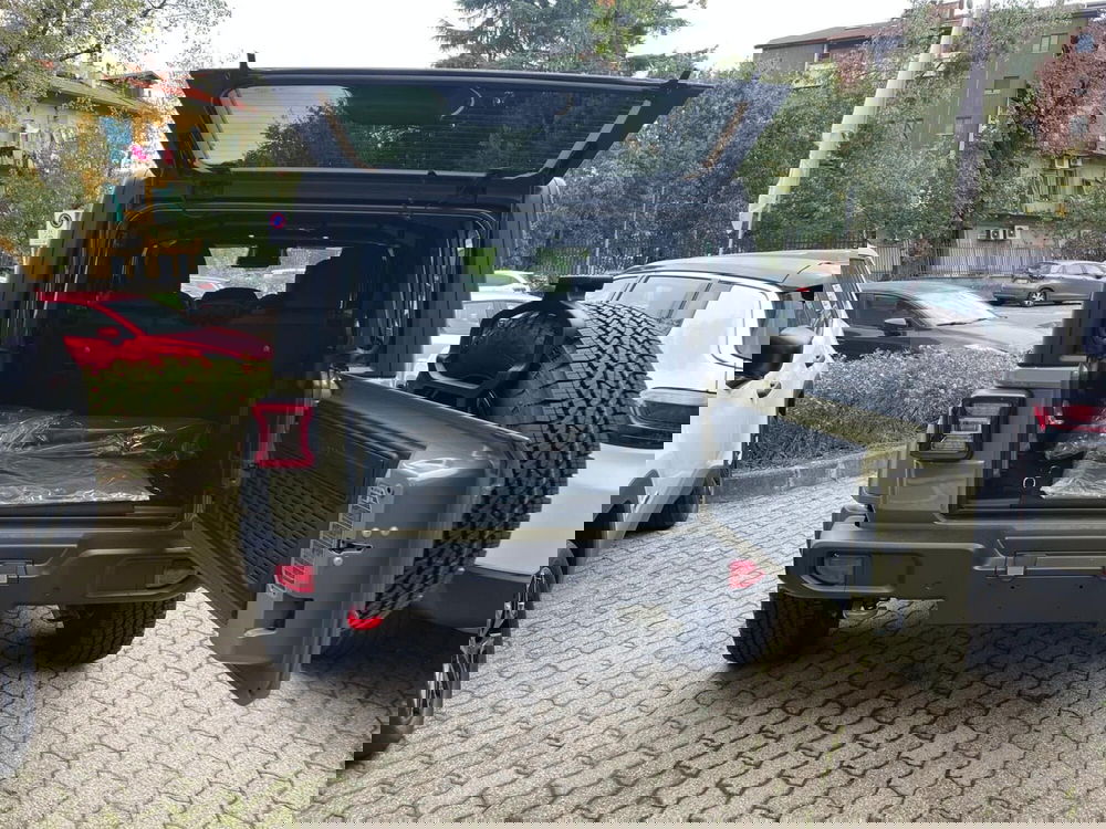 Jeep Wrangler Unlimited nuova a Milano (10)