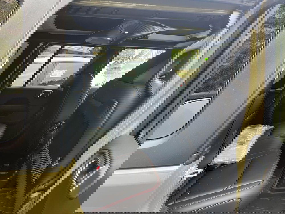 Jeep Wrangler Unlimited nuova a Milano (15)