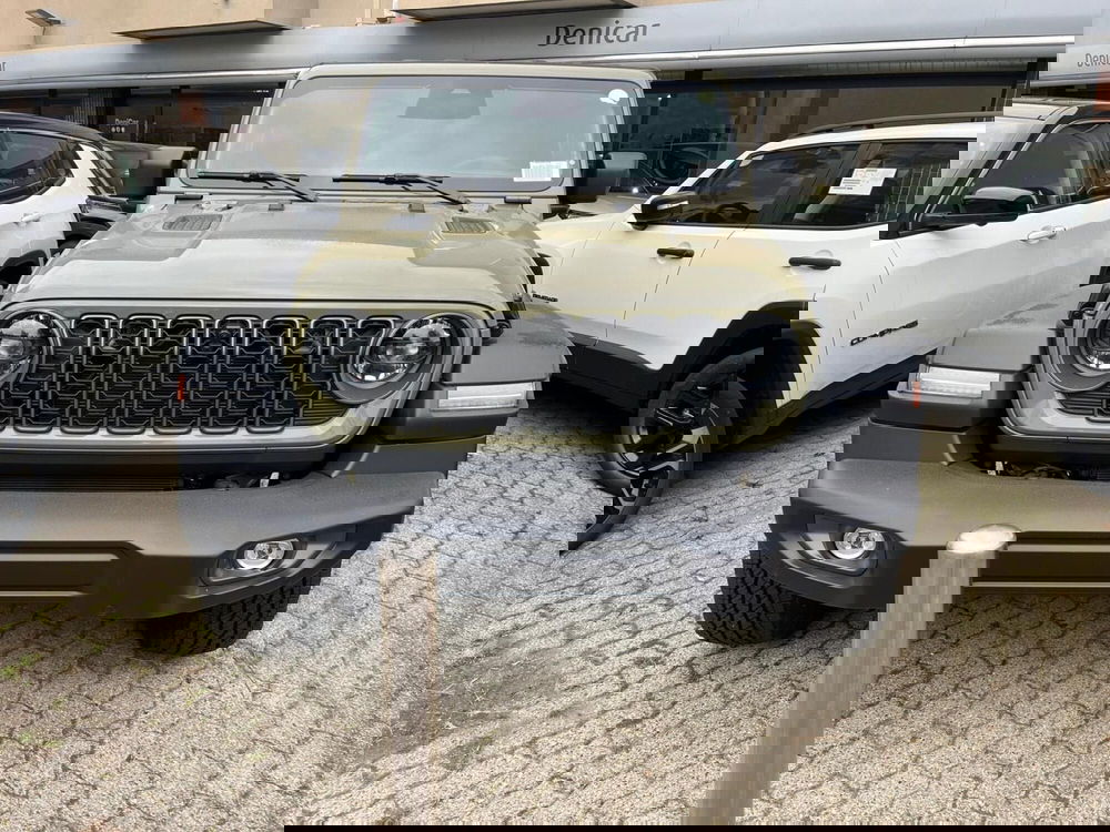 Jeep Wrangler Unlimited nuova a Milano (2)