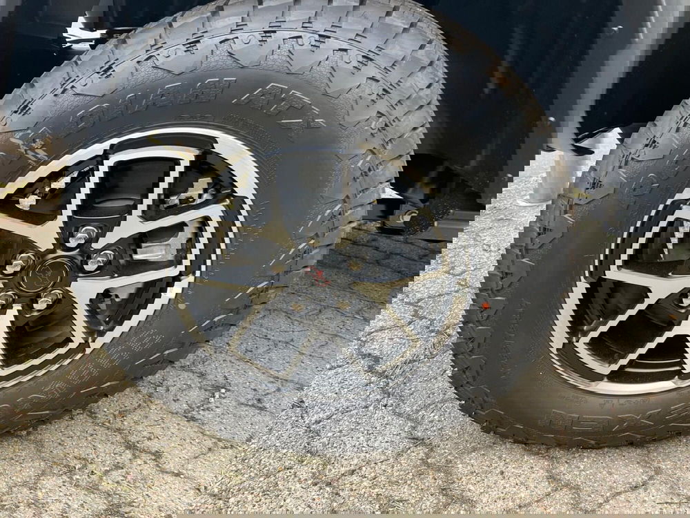 Jeep Wrangler Unlimited nuova a Milano (6)